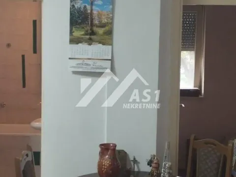 Izdavanje, jednosoban stan, 34m², Socijalno, Novi Sad Sve Podlokacije - image 3