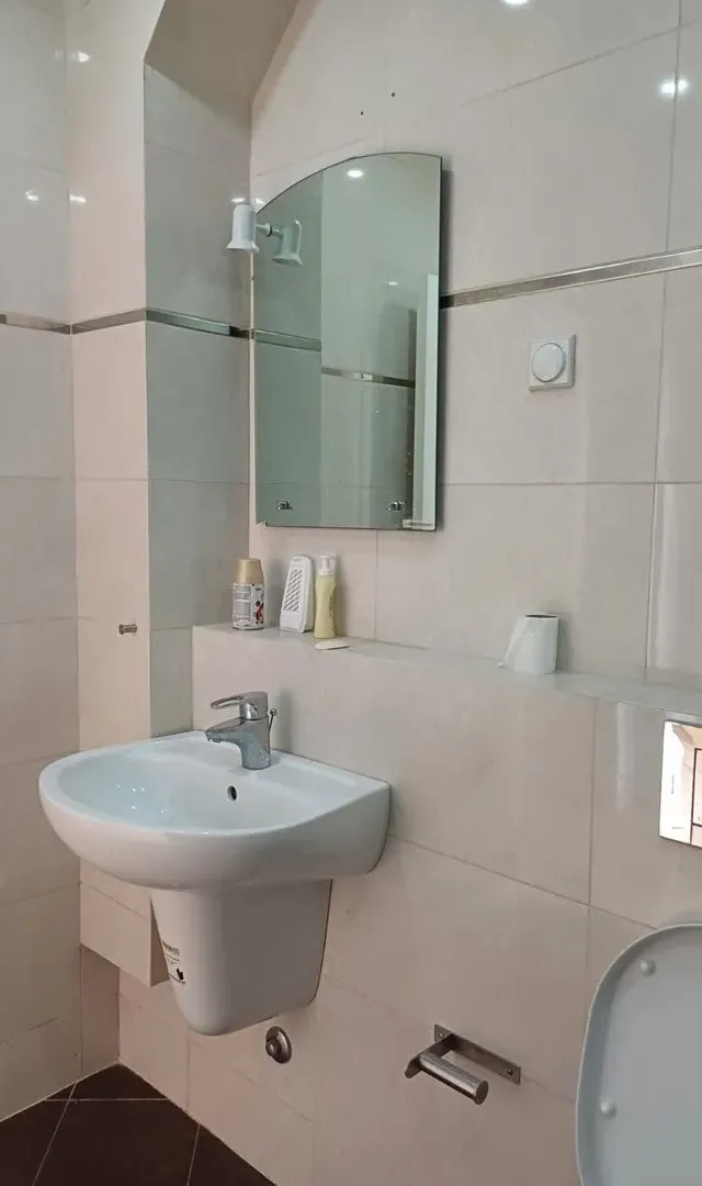 Prodaja, jednosoban stan, 85m², Pinješ, Ulcinj