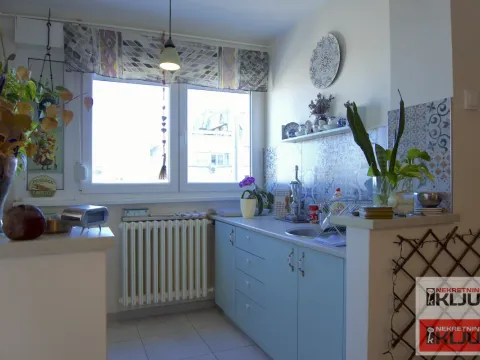 Prodaja, dvosoban stan, 55m², Bulevar Oslobodjenja, Novi Sad Sve Podlokacije - image 6