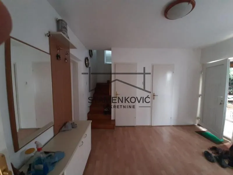 Prodaja, kuća, 220m², Sremska Kamenica, Petrovaradin
