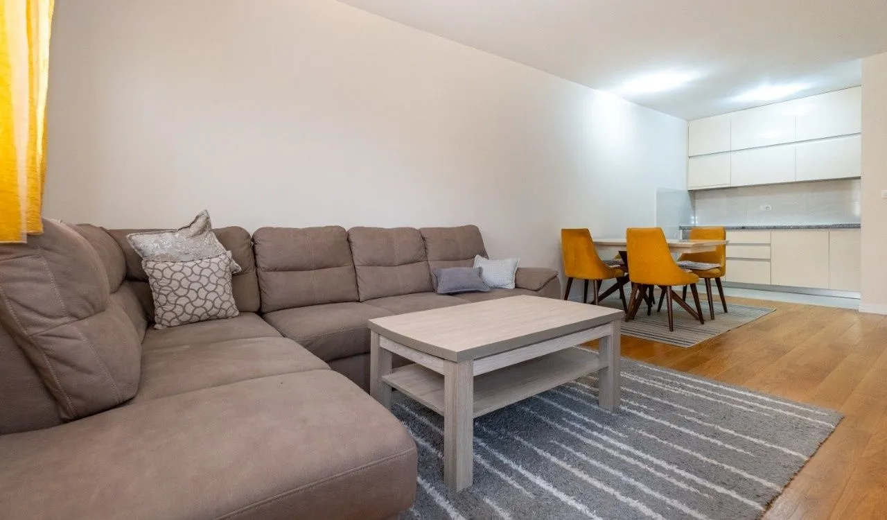 Rent, two bedroom apartment, 69m², Central Point, Podgorica