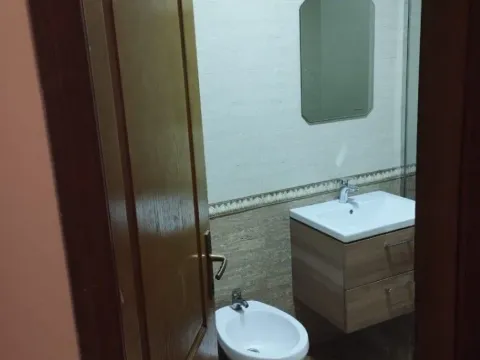 Izdavanje, dvosoban stan, 80m², Stari Aerodrom, Podgorica - image 9