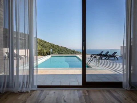 Rent, house, 450m², Krimovica, Kotor - image 4