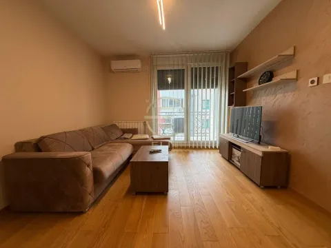 Rent, two bedroom apartment, 42m², Rotkvarija, Novi Sad Sve Podlokacije - image 3