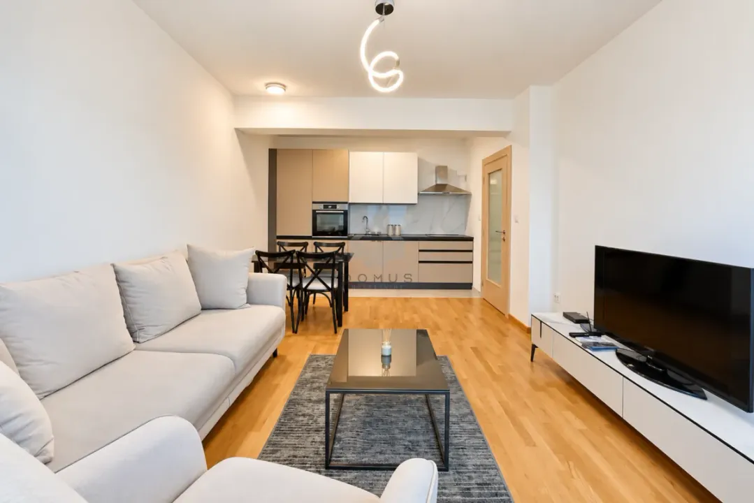 Izdavanje, jednosoban stan, 49m², Stara Varoš, Podgorica