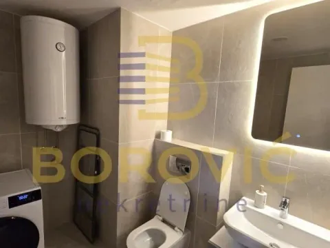 Rent, three bedroom apartment, 68m², Karaburma, Palilula Sve Podlokacije - image 10