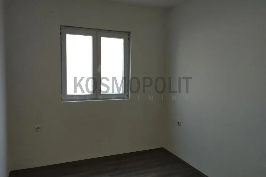 Prodaja, trosoban stan, 67m², Zemun Sve Podlokacije, Beograd