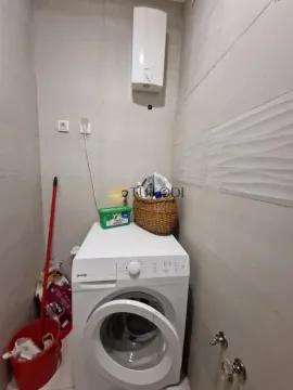 Kupatilo sa veš mašinom i bojlerom. - image 20