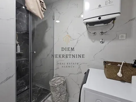 Rent, one bedroom apartment, 40m², Šušanj, Bar - image 16