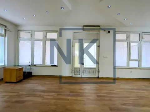 Izdavanje, poslovni prostor, 138m², Stari Aerodrom, Podgorica - image 5