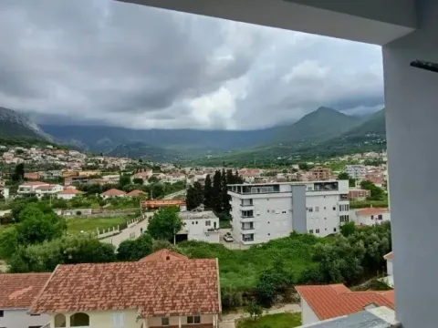 Izdavanje, jednosoban stan, 46m2, Ilino, Bar Izdavanje, jednosoban stan, 46m2, Ilino, Bar