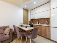 Izdavanje, jednosoban stan, 50m², Bečići, Budva - image 3