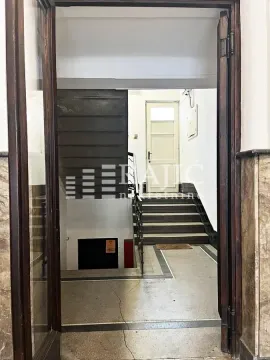 Rent, office space, 116m², Slavija, Vračar Sve Podlokacije - image 8