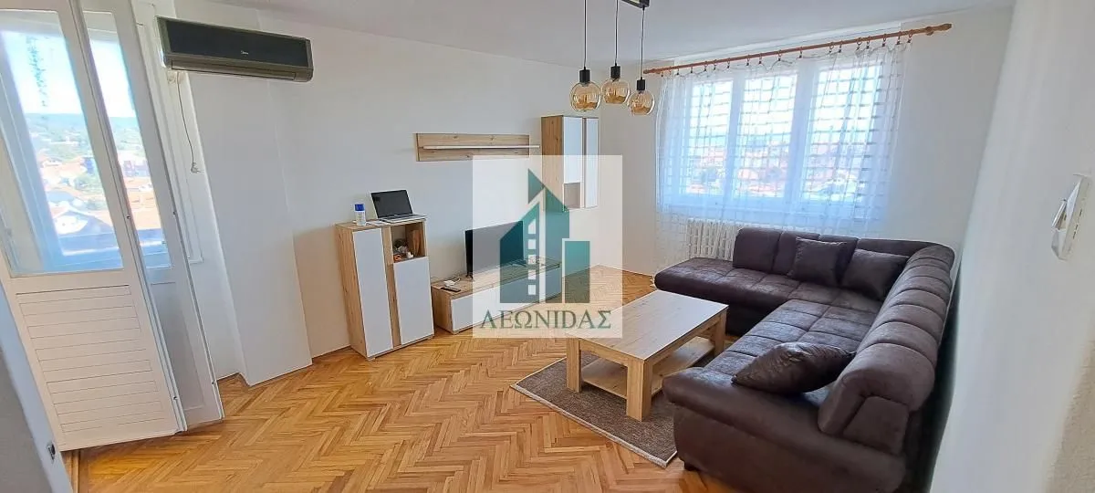 Izdavanje, trosoban stan, 75m², Pantelej, Niš