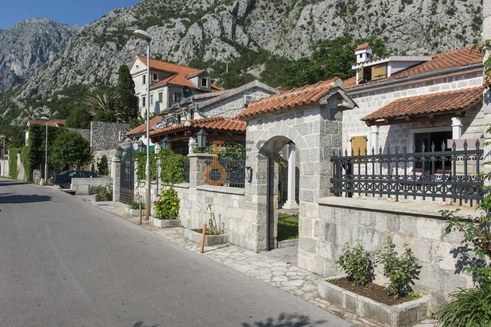 Prodaja, kuća, 170m², Kotor, Crna Gora