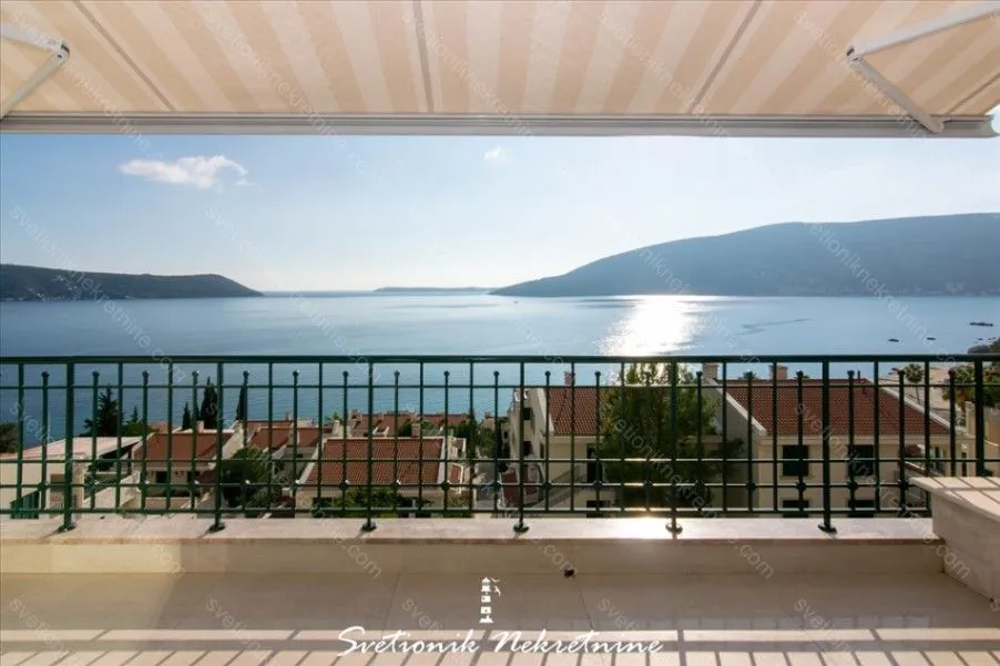 Prodaja, jednosoban stan, 64m², Savina, Herceg Novi