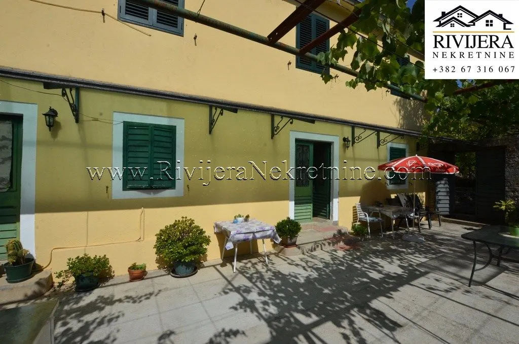 Prodaja, kuća, 176m², Centar, Herceg Novi