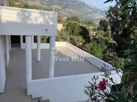 Prodaja, kuća, 180m², Zagrađe, Bar - image 3