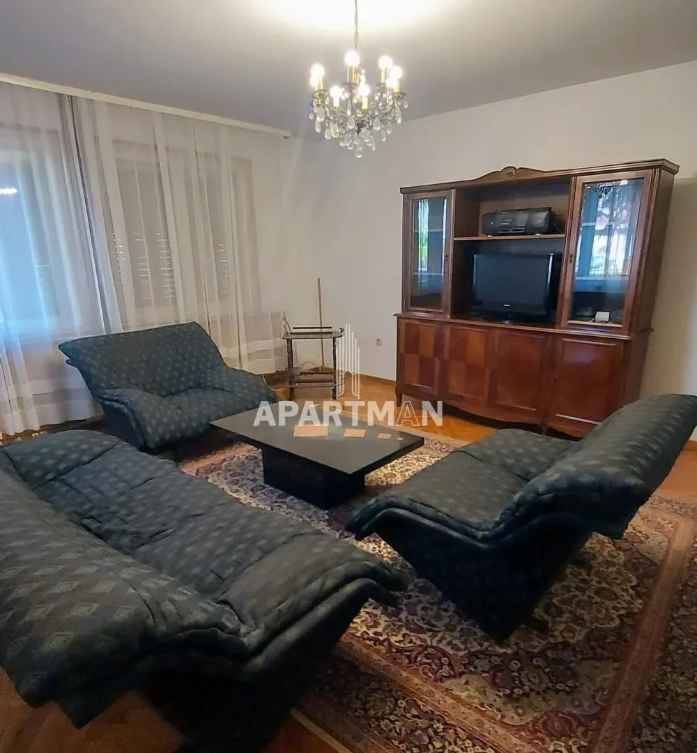 Prodaja, kuća, 320m², Sremčica, Beograd