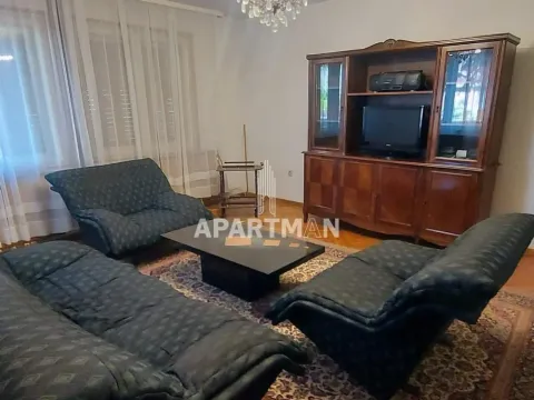 Prodaja, kuća, 320m², Sremčica, Beograd - image 7