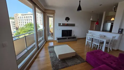 Rent, two bedroom apartment, 70m², Bečići, Budva - image 3