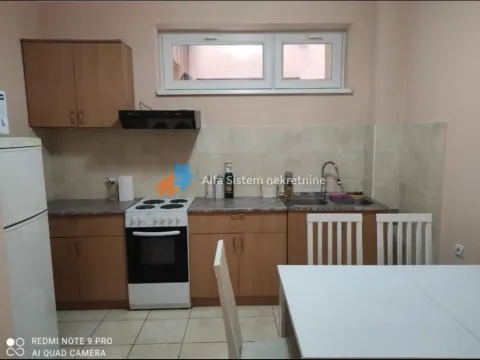Izdavanje, trosoban stan, 80m², Lion, Zvezdara Sve Podlokacije - image 6