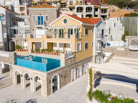 Prodaja, jednosoban stan, 74m², Luštica Bay, Tivat - image 4