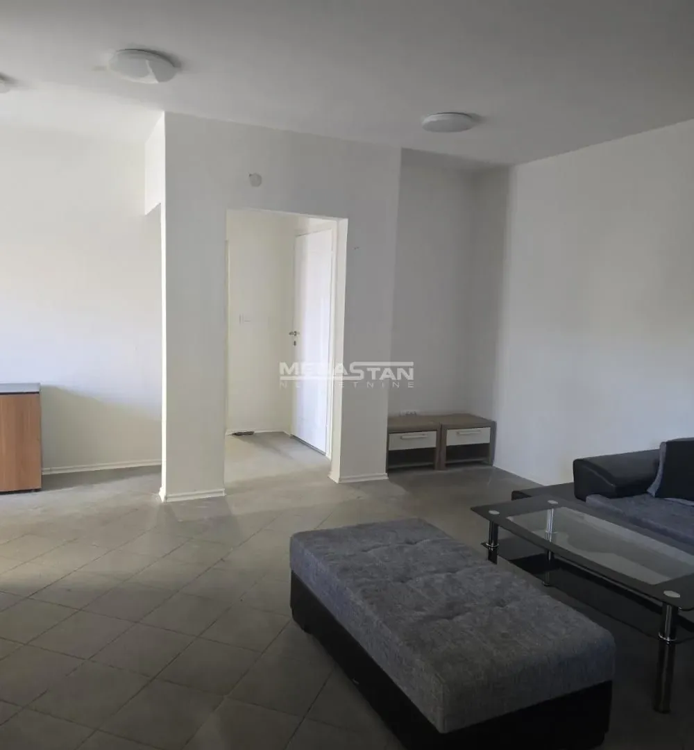 Prodaja, dvosoban stan, 59m², Čukarica, Beograd