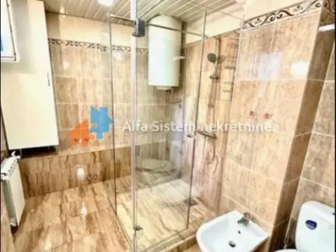Izdavanje, trosoban stan, 80m², Stari Grad, Beograd - image 14