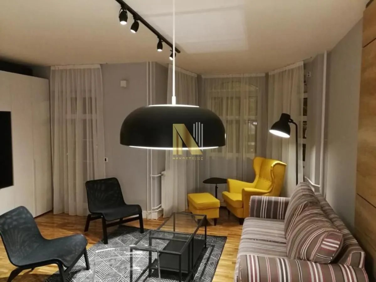Izdavanje, dvosoban stan, 63m², Centar, Novi Sad