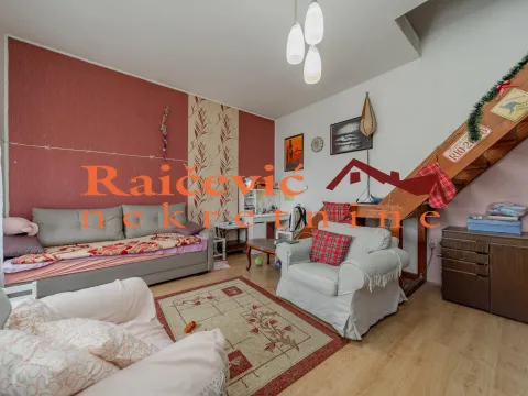 Sale, three bedroom apartment, 115m², Petlovo Brdo, Beograd - image 3