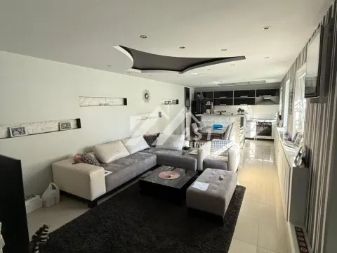 Rent, house, 130m², Salajka, Novi Sad Sve Podlokacije