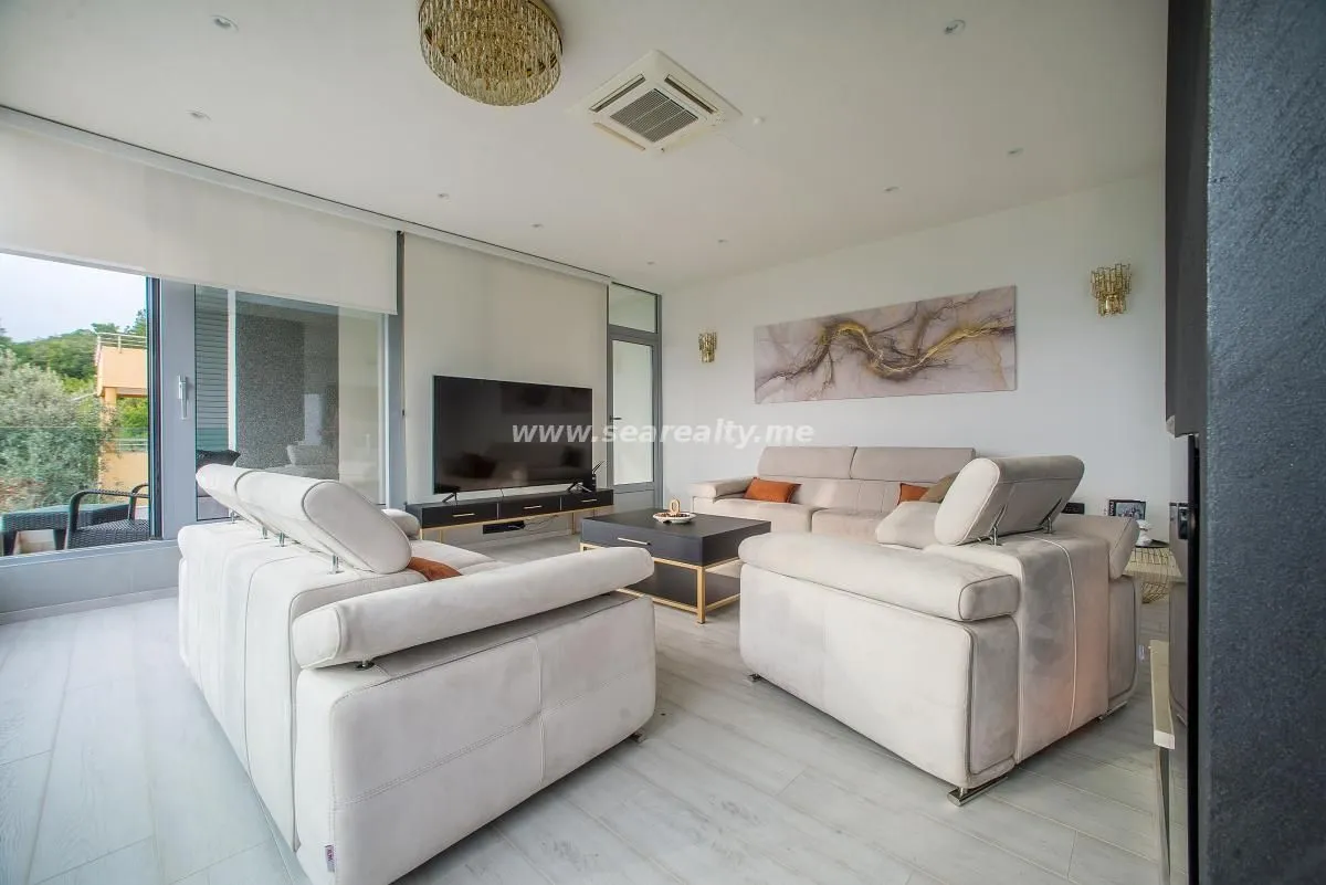 Prodaja, kuća, 280m², Tivat, Crna Gora