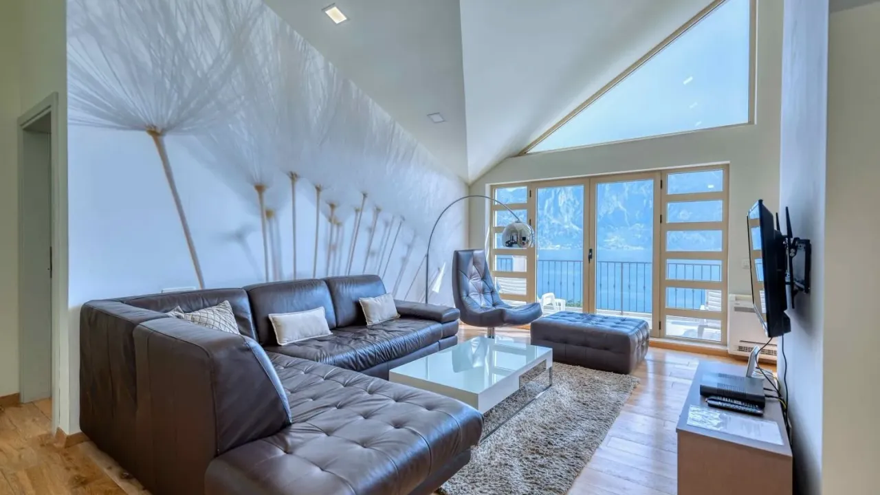 Prodaja, trosoban stan, 167m², Prčanj, Kotor