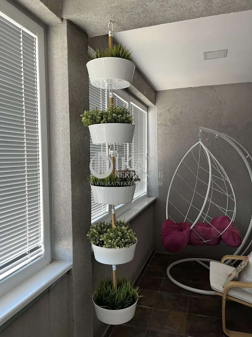 Sale, four bedroom apartment, 157m², Lion, Zvezdara Sve Podlokacije