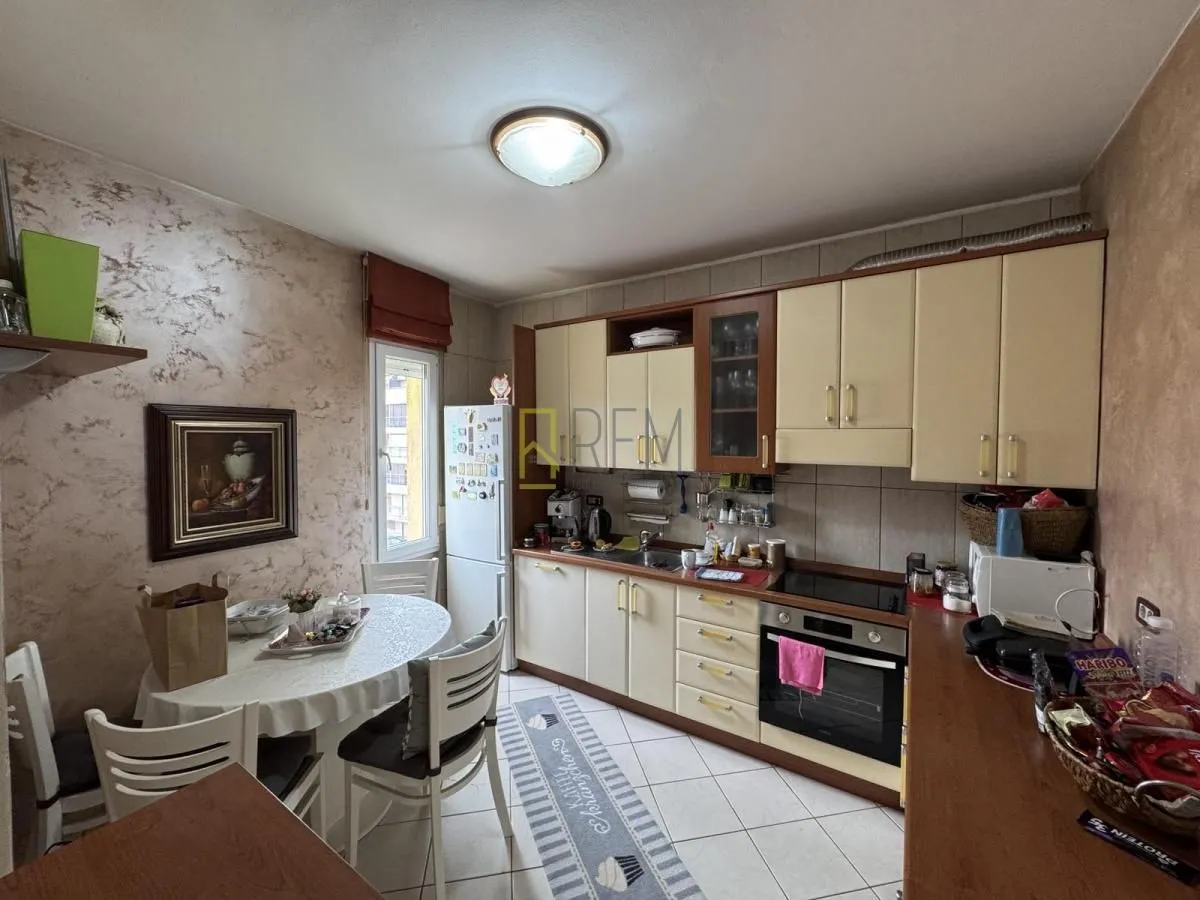 Prodaja, trosoban stan, 109m², Momišići, Podgorica