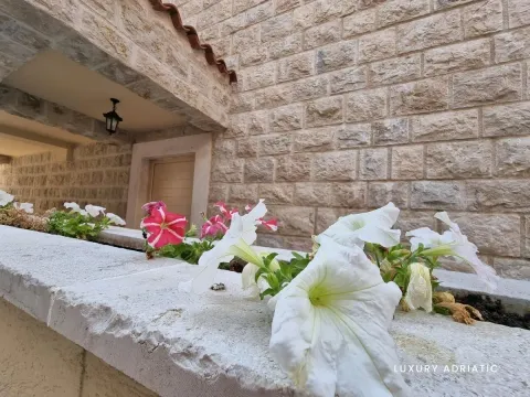 Sale, house, 1000m², Reževići, Budva - image 17