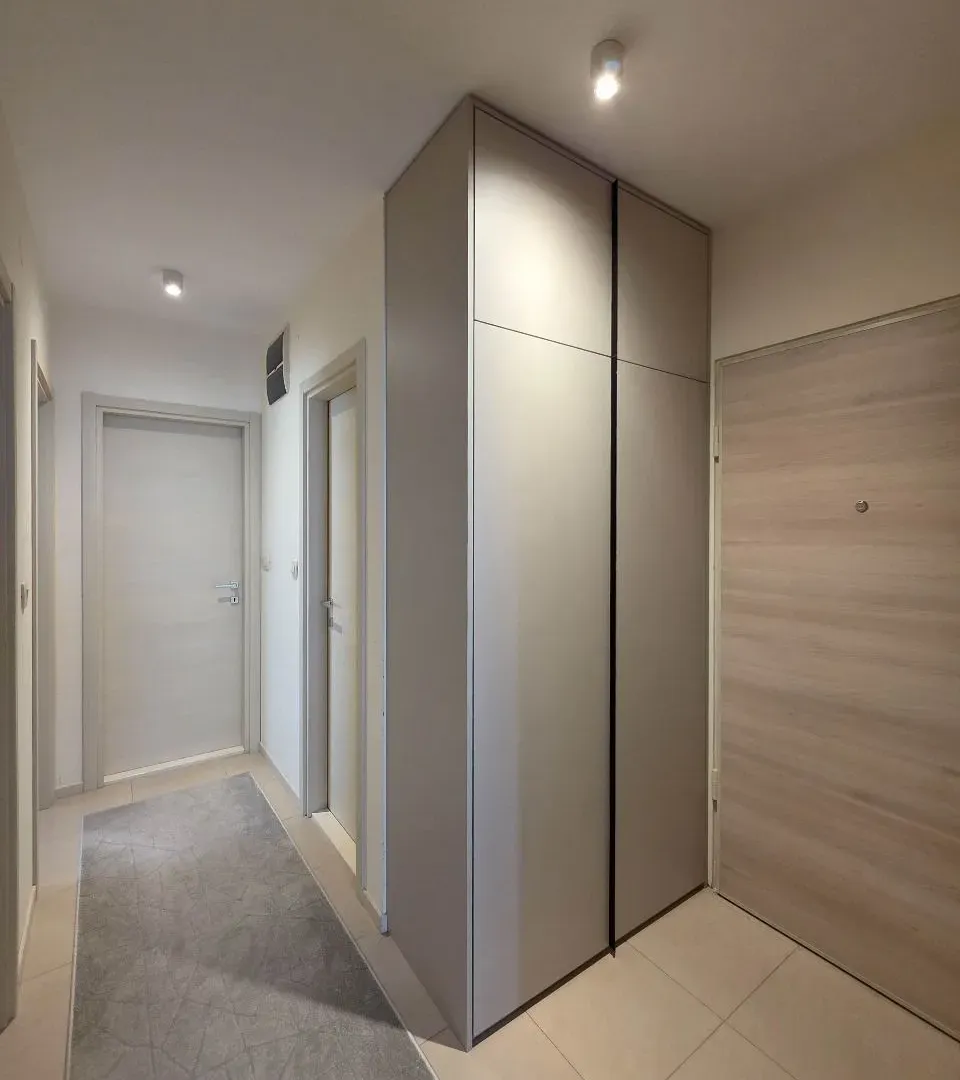 Izdavanje, dvosoban stan, 53m², Zabjelo, Podgorica