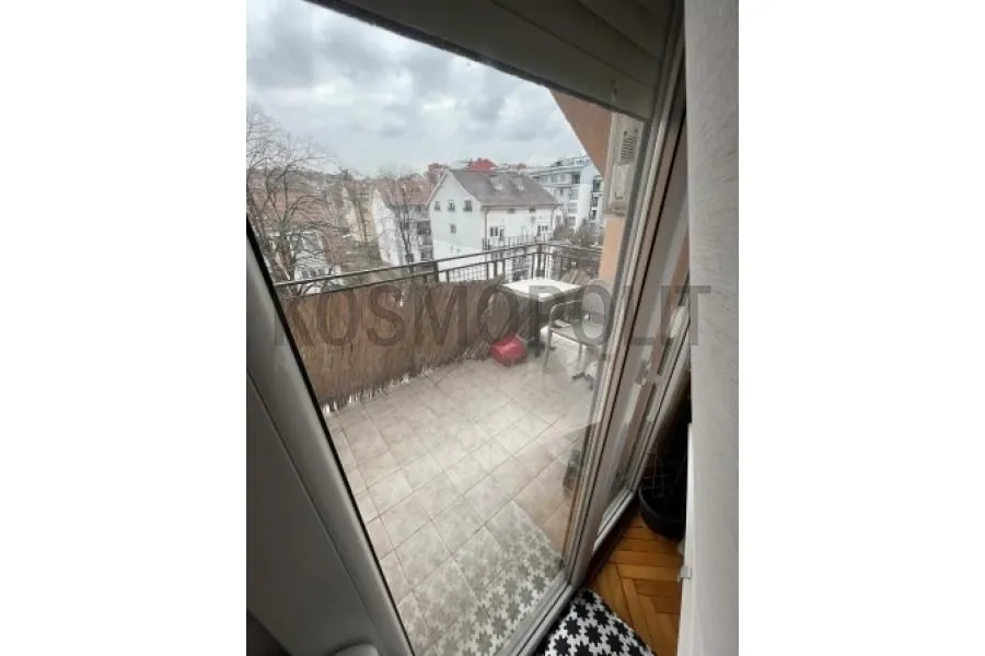Prodaja, četvorosoban stan, 110m², Bele Vode, Beograd