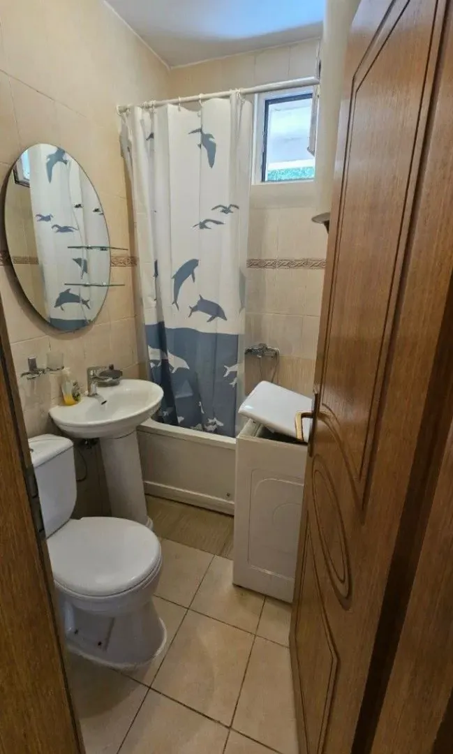 Izdavanje, jednosoban stan, 38m², Pod Goricom, Podgorica