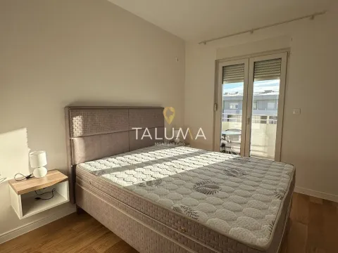 Prodaja, jednosoban stan, 49m², City Kvart, Podgorica - image 6