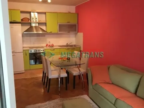 Izdavanje, dvosoban stan, 42m², Novi Sad Sve Podlokacije, Novi Sad - image 2