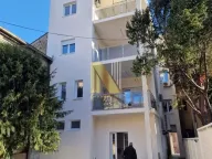 Izdavanje, poslovni prostor, 495m², Centar, Novi Sad - image 1