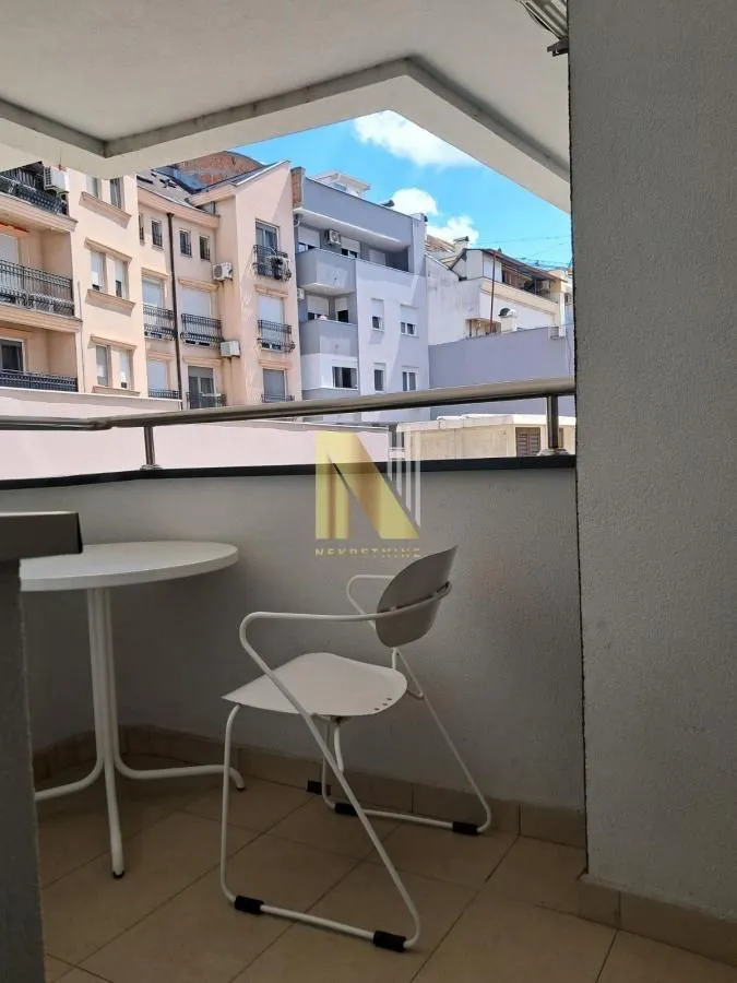 Rent, two bedroom apartment, 44m², Centar, Novi Sad