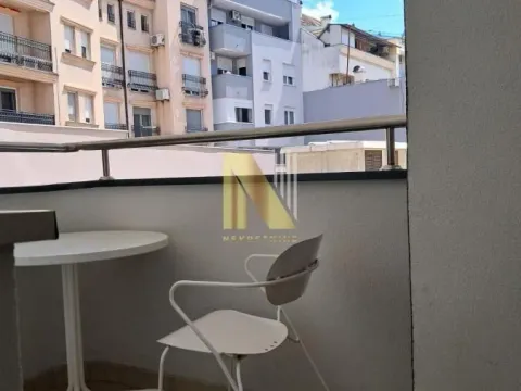 Izdavanje, dvosoban stan, 44m², Centar, Novi Sad - image 4