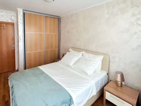 Izdavanje, jednosoban stan, 49m², Pržno, Budva - image 4