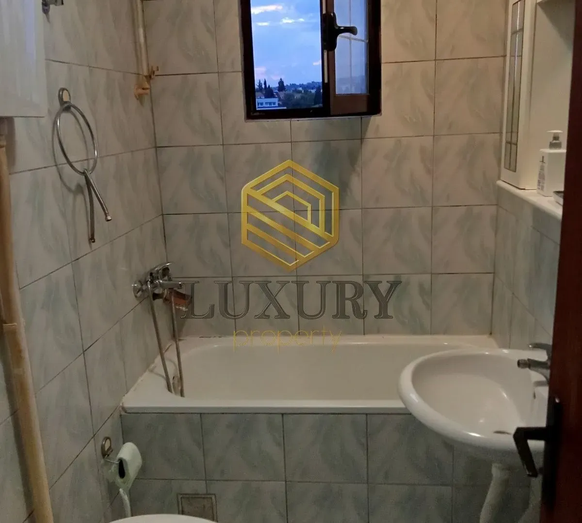 Rent, one bedroom apartment, 46m², Cvijetin Brijeg, Podgorica