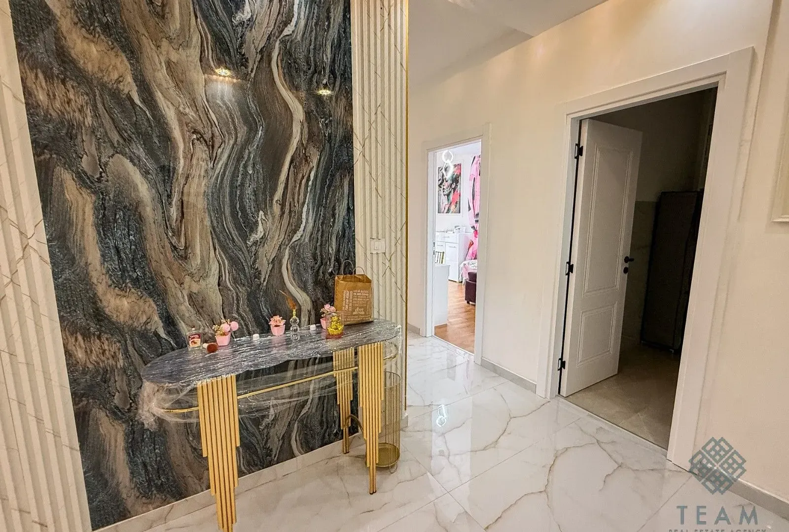 Prodaja, četvorosoban stan, 145m², Zabjelo, Podgorica
