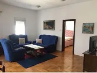 Izdavanje, dvosoban stan, 80m², City Kvart, Podgorica - image 2