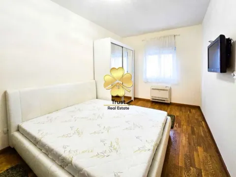 Izdavanje, dvosoban stan, 70m², City Kvart, Podgorica - image 7